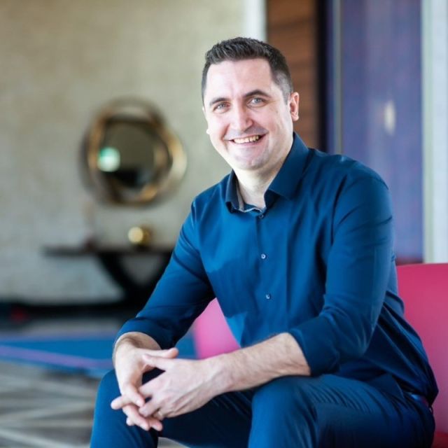 Liviu  Mesesan