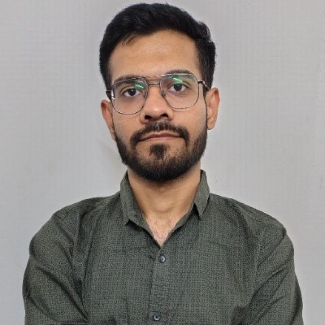 Drumil Akhenia