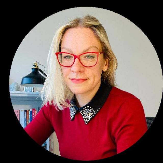 Alexandra Harris's profile