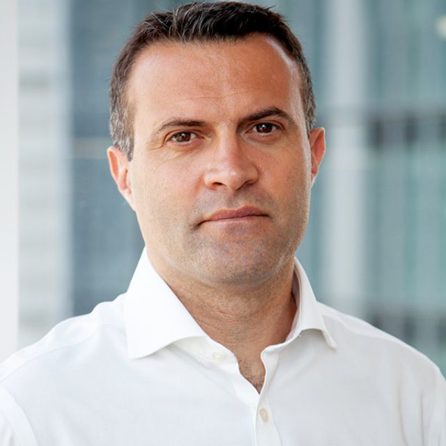 Adam Trainis's profile