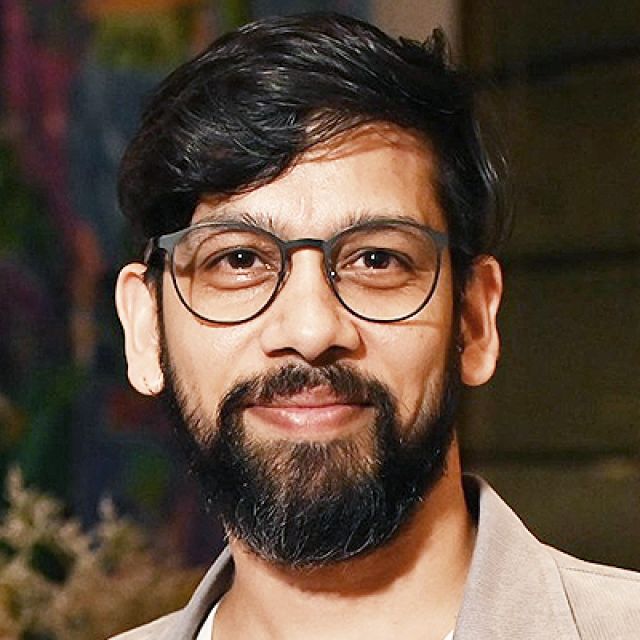 Dinesh Joshi's profile